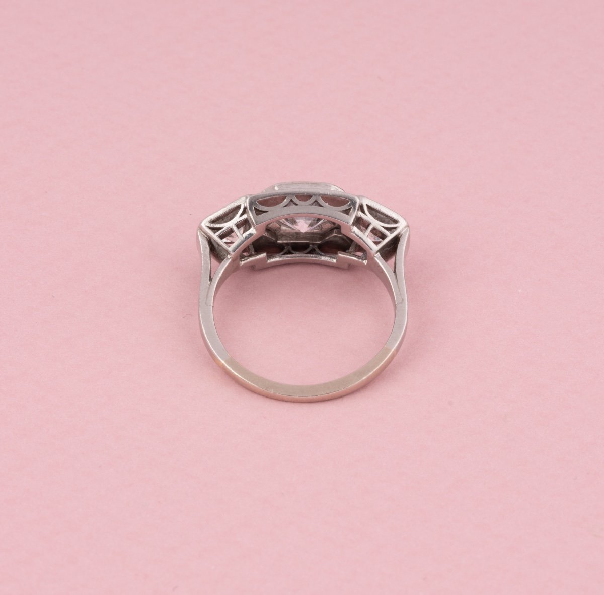 Bague Art Déco En Platine Et Diamants -photo-4