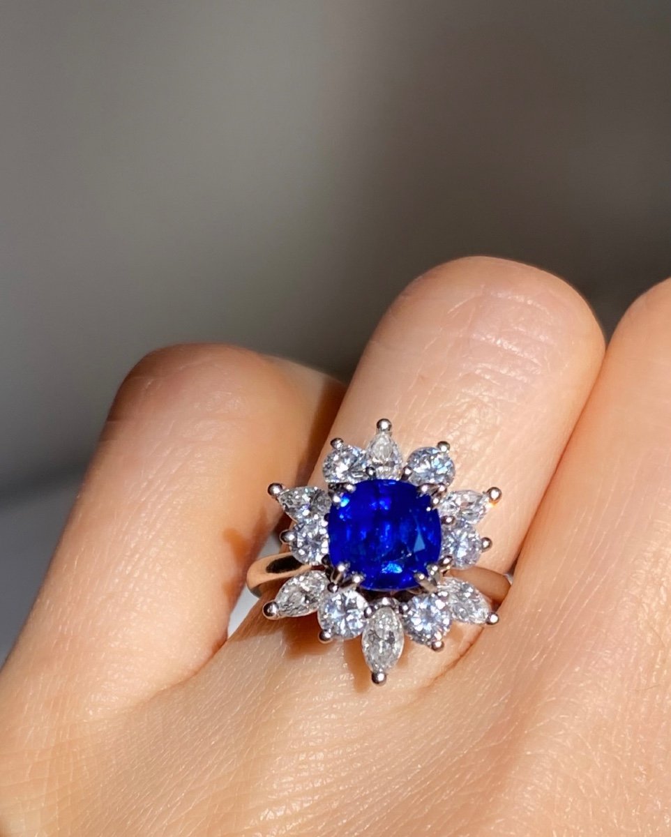 Bague En Or Blanc 18k Ornée d'Un Saphir Birman Non Chauffé-photo-7