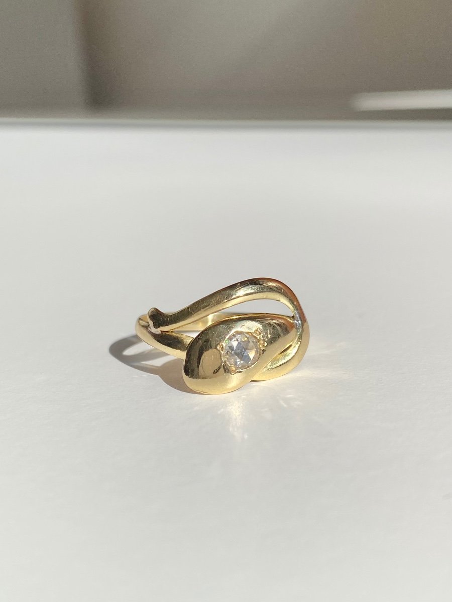 Bague Ancienne En Or Jaune 18k Et Diamant En Forme De Serpent-photo-1