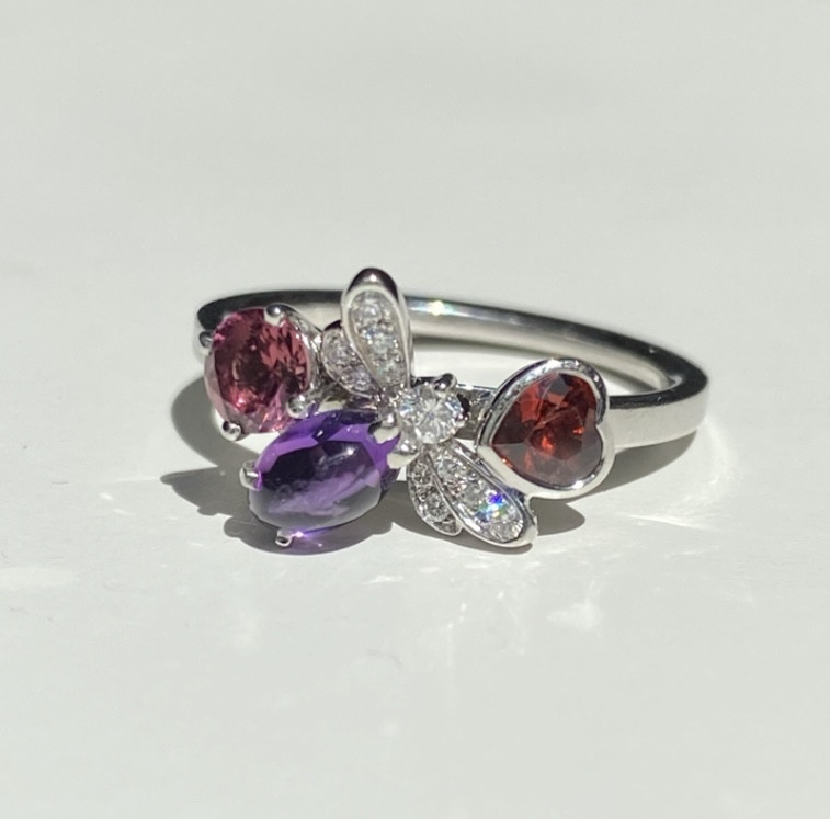 Bague CHAUMET en or blanc 18K modèle « Attrape-moi si tu m’aimes »