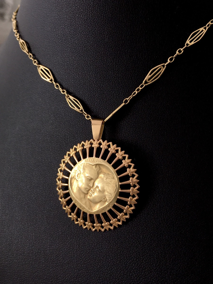 Emile Monier Rare Round 18k Gold Medal-photo-6