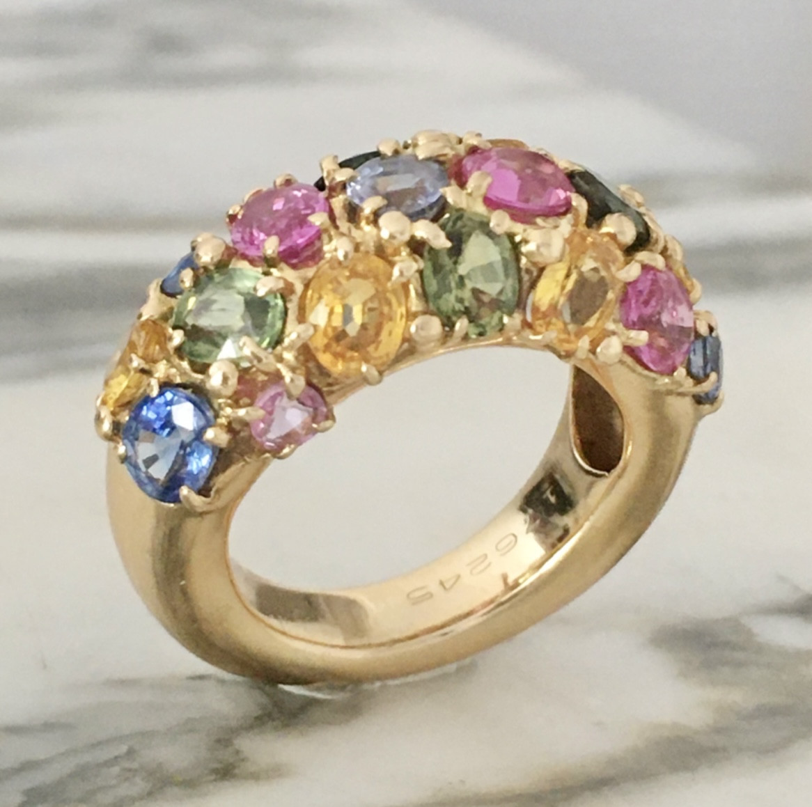 Chaumet Tutti-frutti Ring In 18k Yellow Gold Set With Sapphires