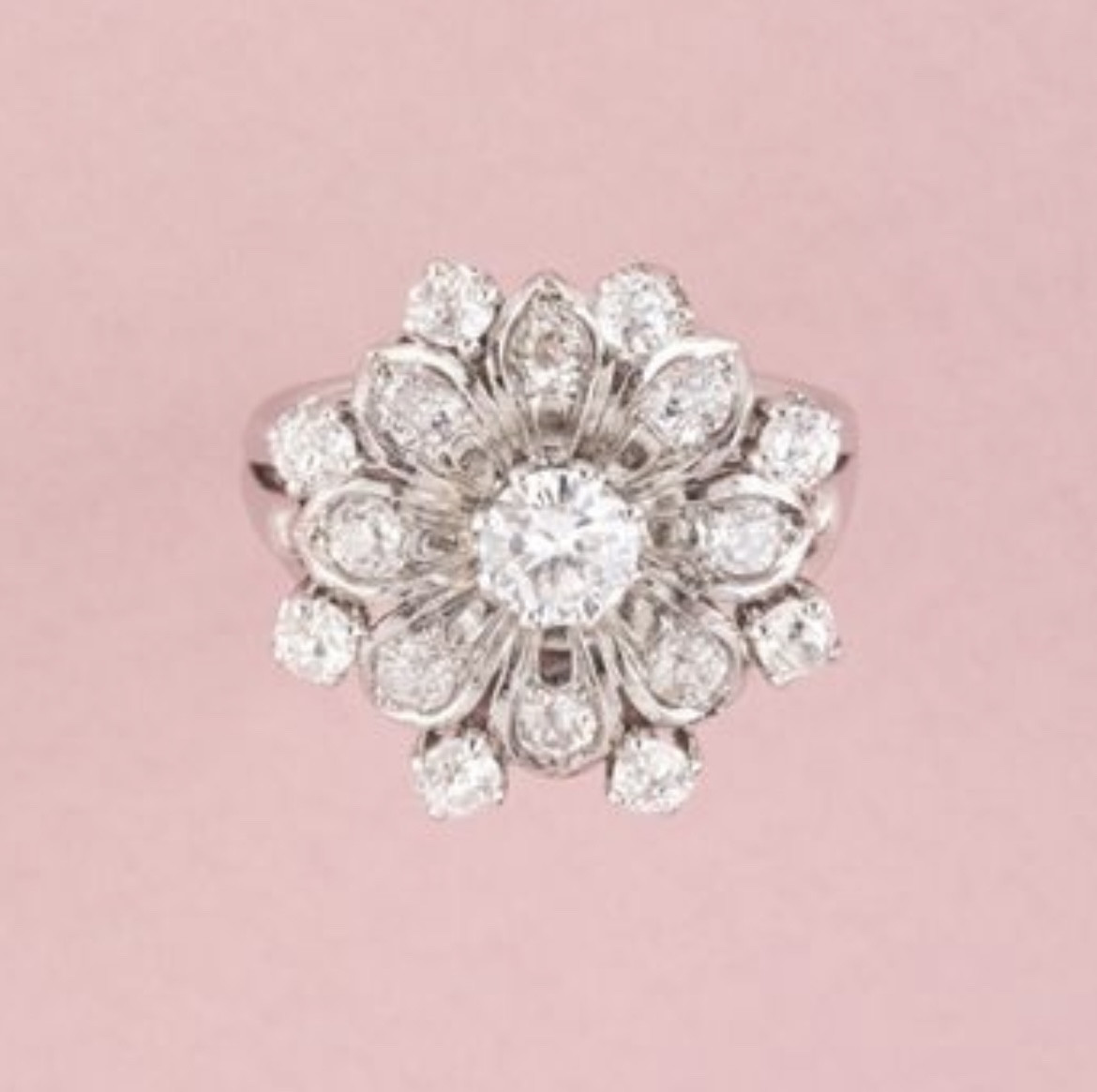 Bucherer Floral Ring In White Gold And Diamonds 