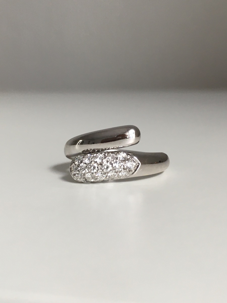 Bvlgari Astrea Model Ring In 18k White Gold And Diamonds -photo-4