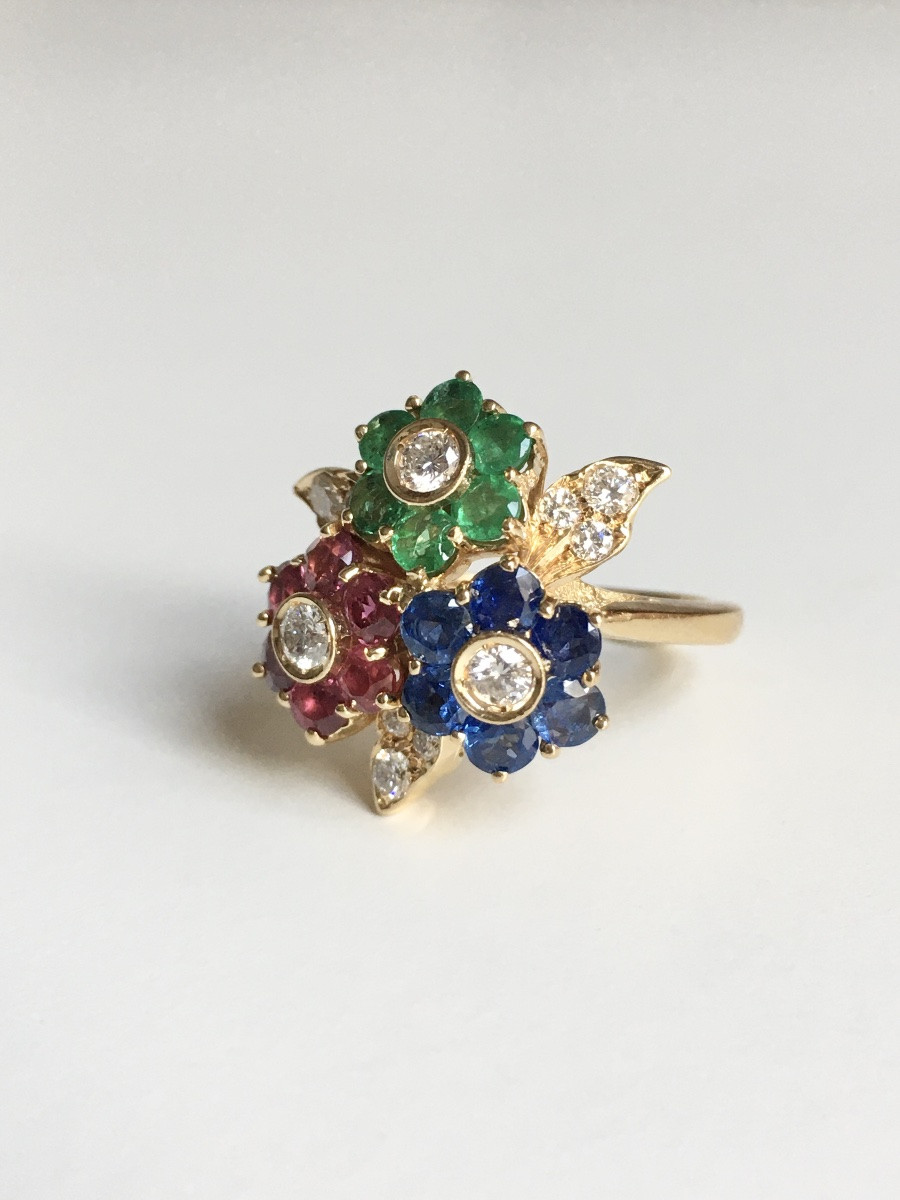 18k Gold Flowers Ring With Sapphires, Rubies, Emeralds, And Diamonds -photo-3