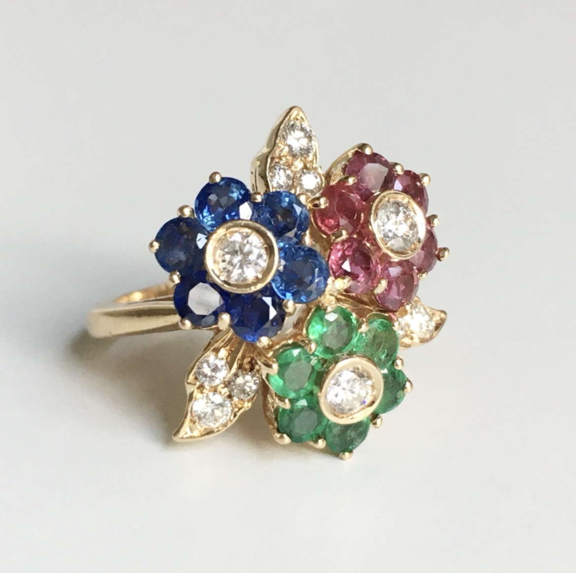 18k Gold Flowers Ring With Sapphires, Rubies, Emeralds, And Diamonds 