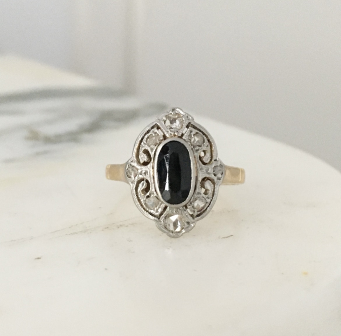 Bague Belle Époque en or jaune 18K et platine