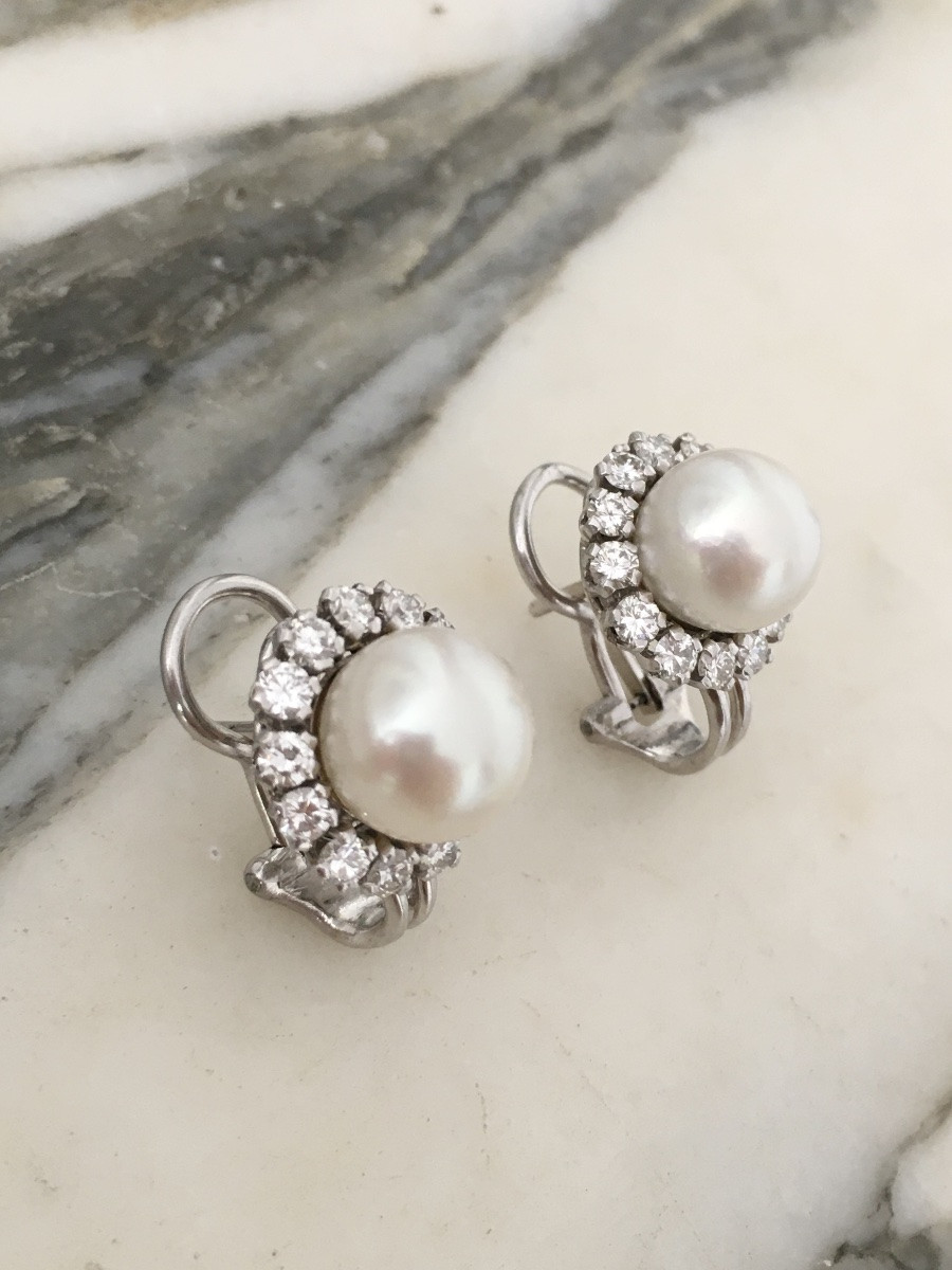 Paire de boucles d'oreilles en or blanc 18K perles et diamants -photo-3