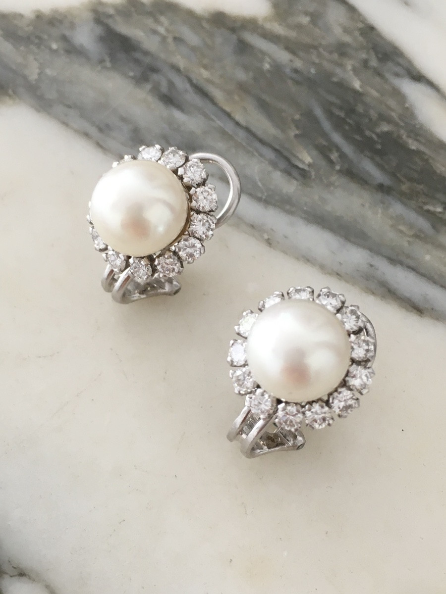 Paire de boucles d'oreilles en or blanc 18K perles et diamants -photo-4