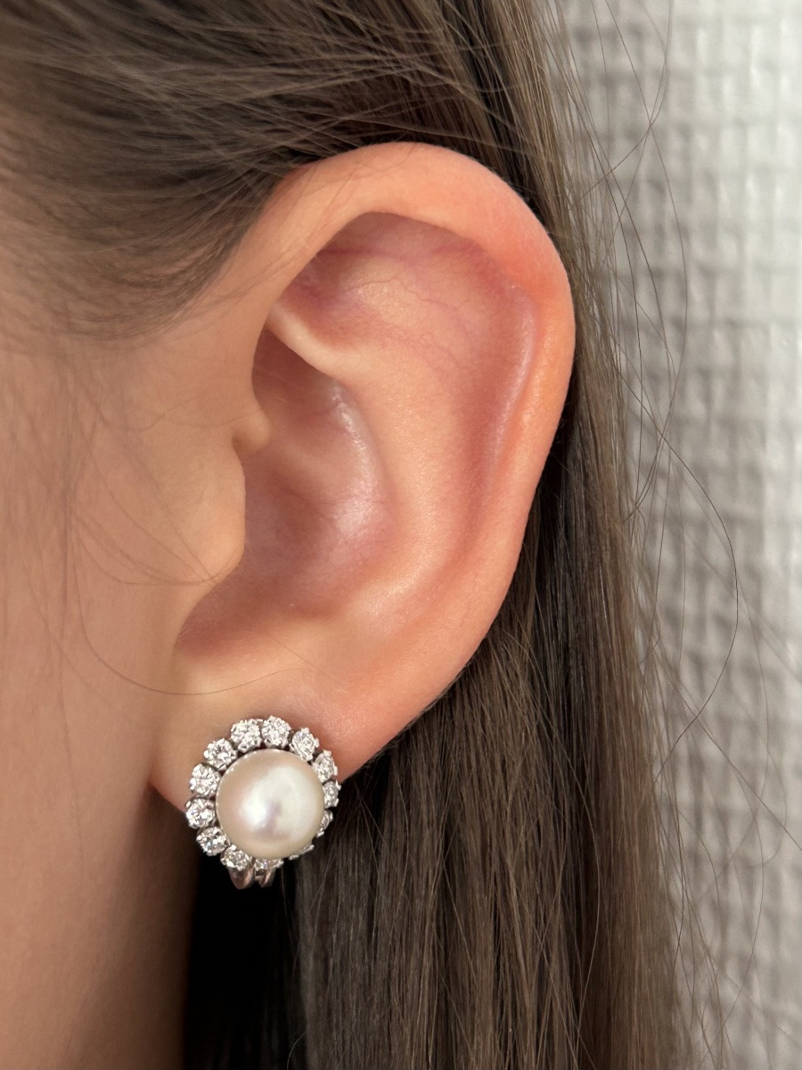 Paire de boucles d'oreilles en or blanc 18K perles et diamants -photo-7