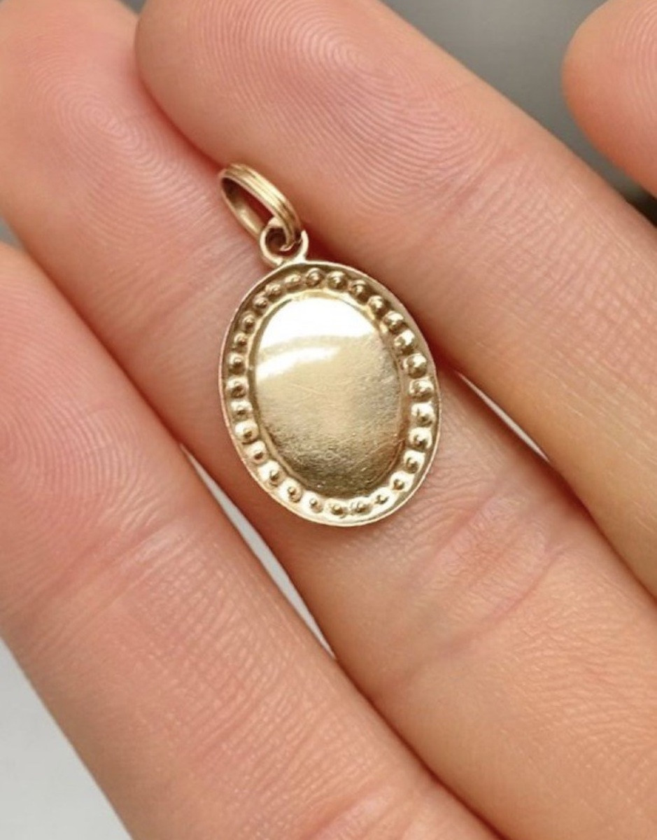 Pendentif Vierge Marie ancien en or jaune 18K émaillé-photo-3