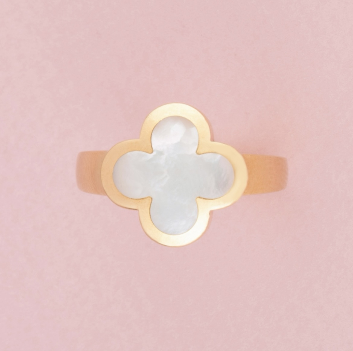 Van Cleef & Arpels "pure Alhambra" Ring In 18k Yellow Gold
