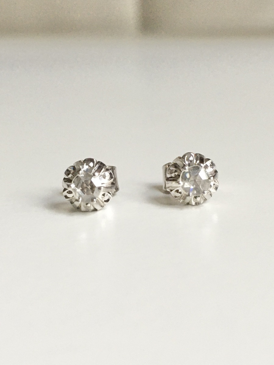 Puces d’oreilles en or blanc 18K et diamants -photo-2