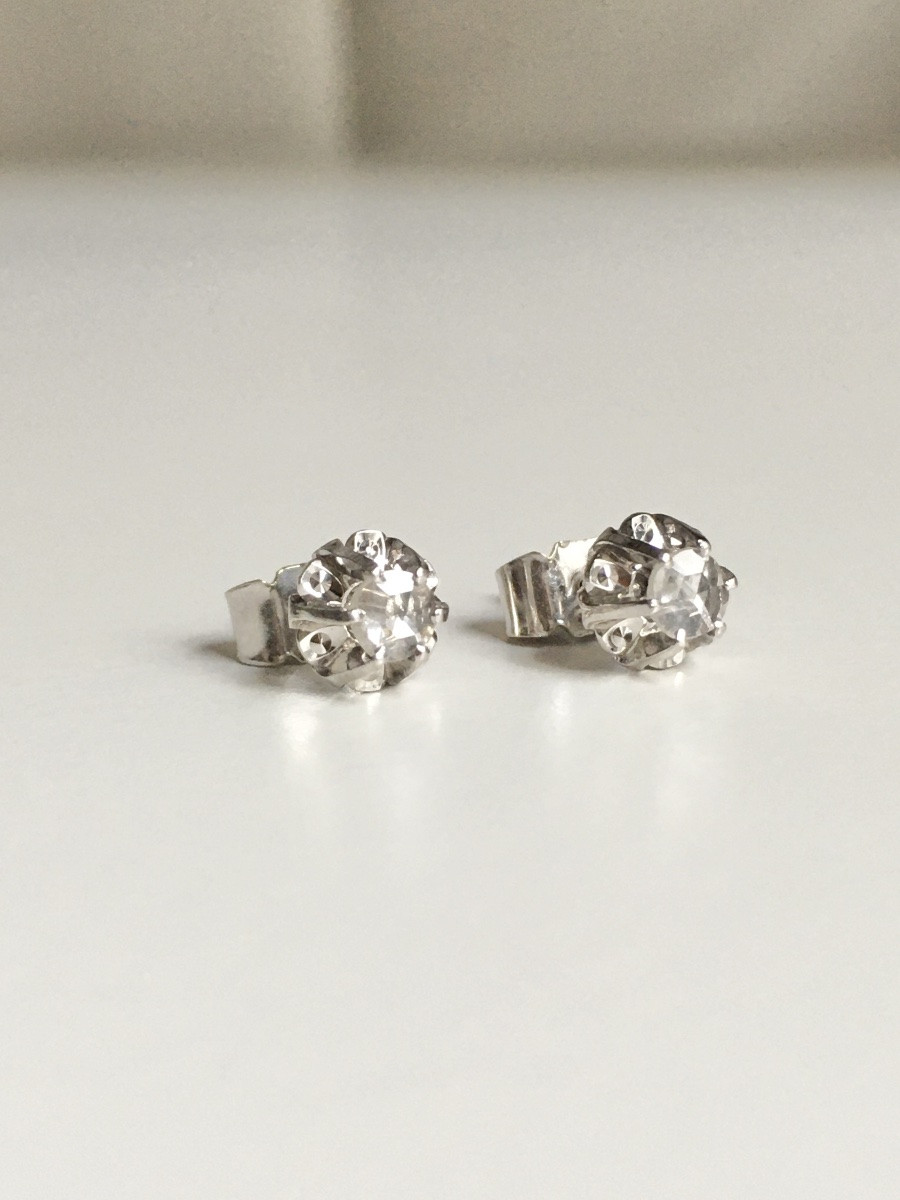 Puces d’oreilles en or blanc 18K et diamants -photo-3