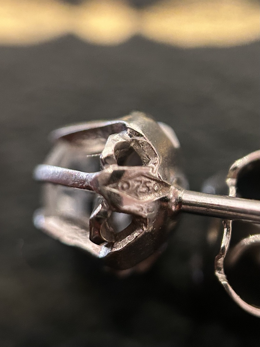 Puces d’oreilles en or blanc 18K et diamants -photo-6
