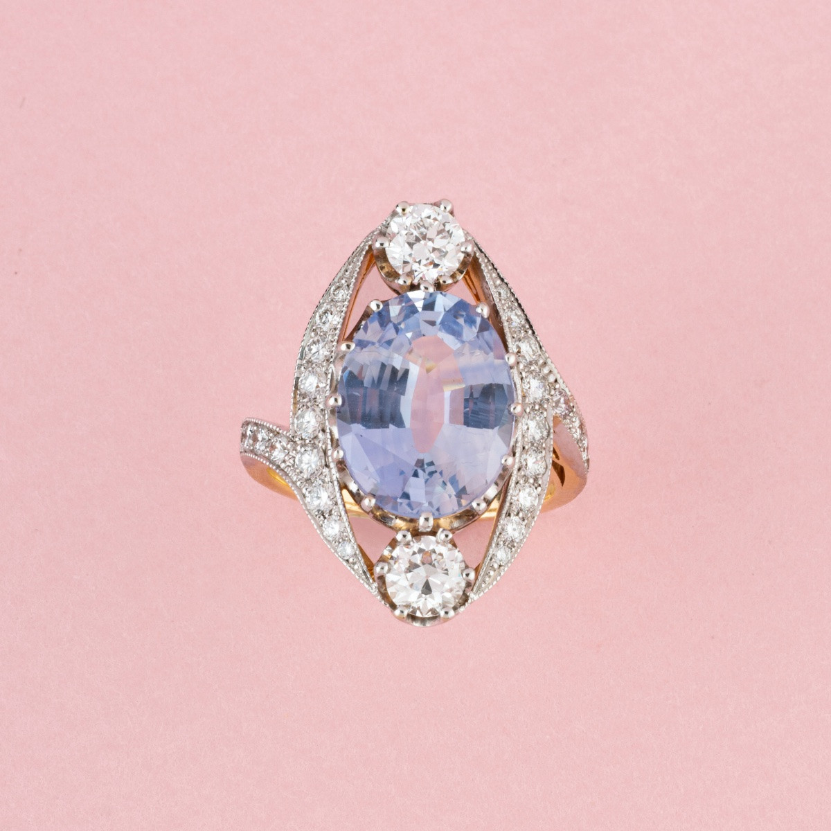 Important Belle époque Style Ring In 18k Gold With An Unheated Ceylon Sapphire -photo-2