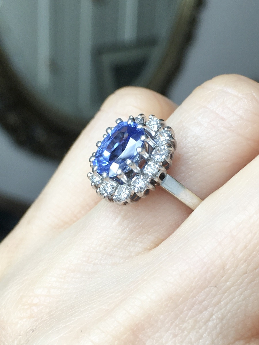 Pompadour Ring In 18k White Gold And Platinum With A Ceylon Sapphire -photo-7