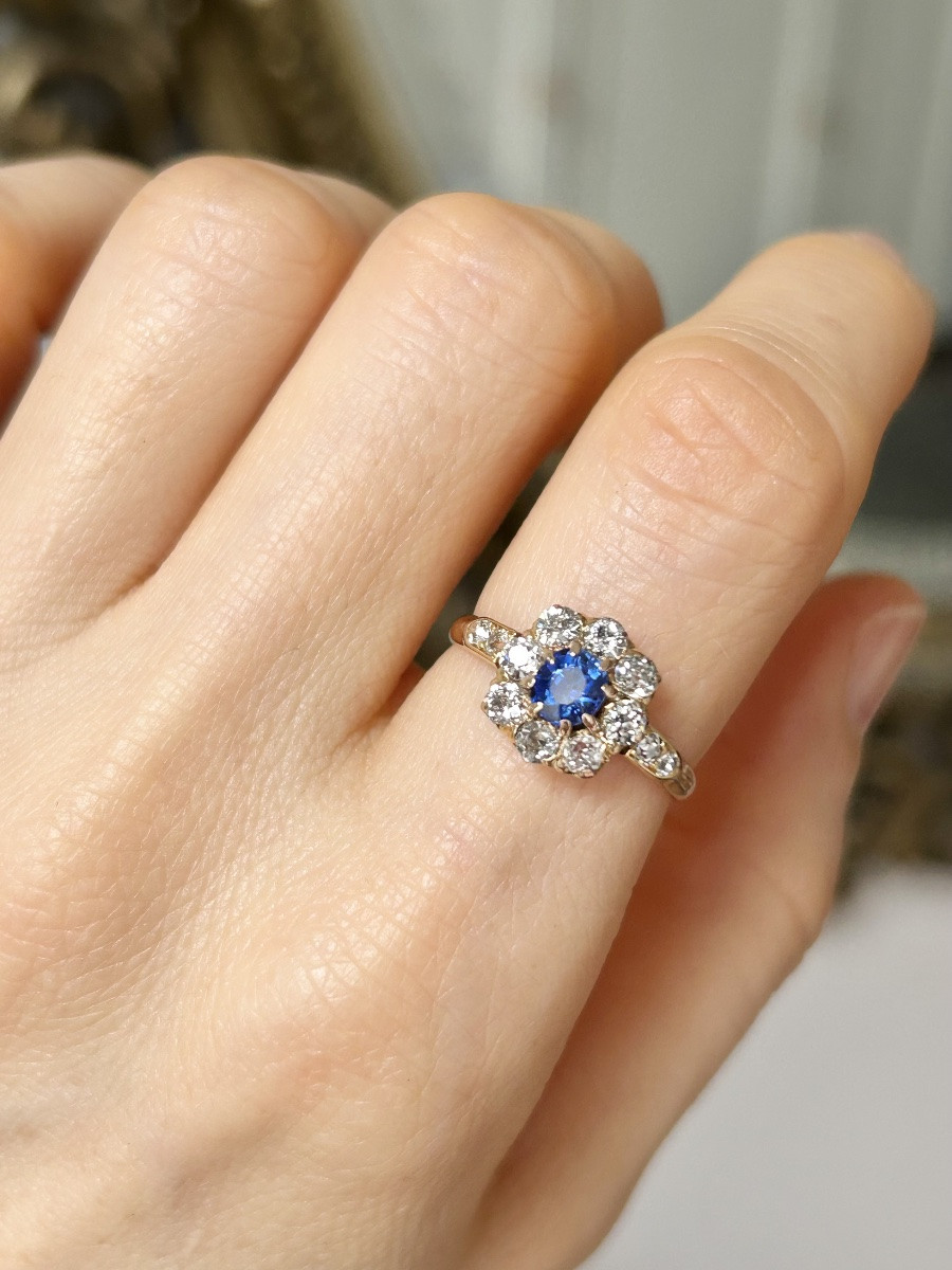 Bague ancienne en or 18K sertie d’un saphir et diamants -photo-5