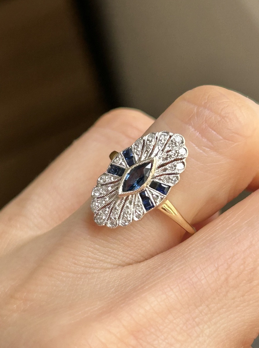 Bague Art Déco en or jaune 18K saphirs et diamants -photo-6