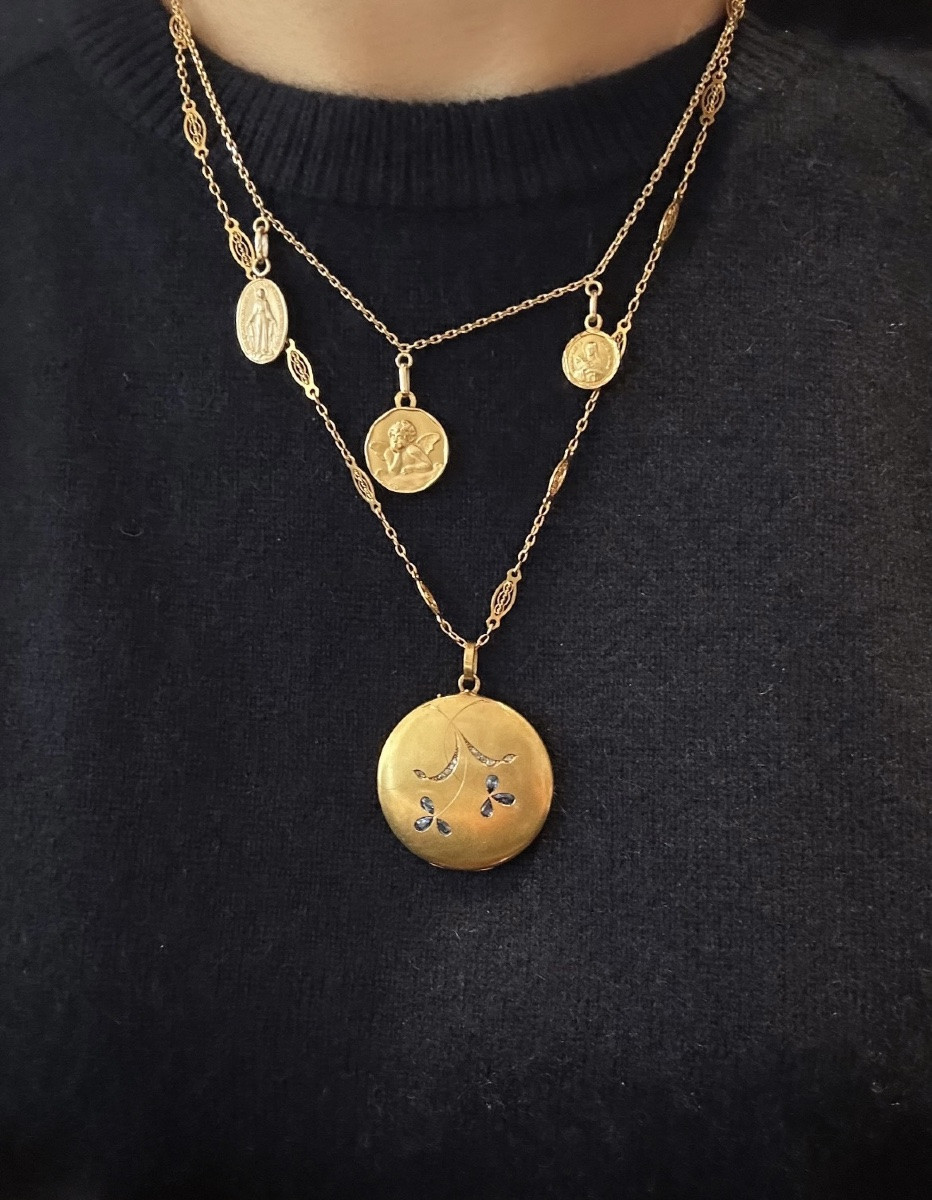 Art Nouveau Pendant Photo Holder In 18k Yellow Gold-photo-8