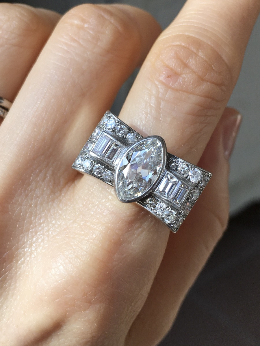 Bague Tank Art Déco en platine et diamants 3,16 ct-photo-6