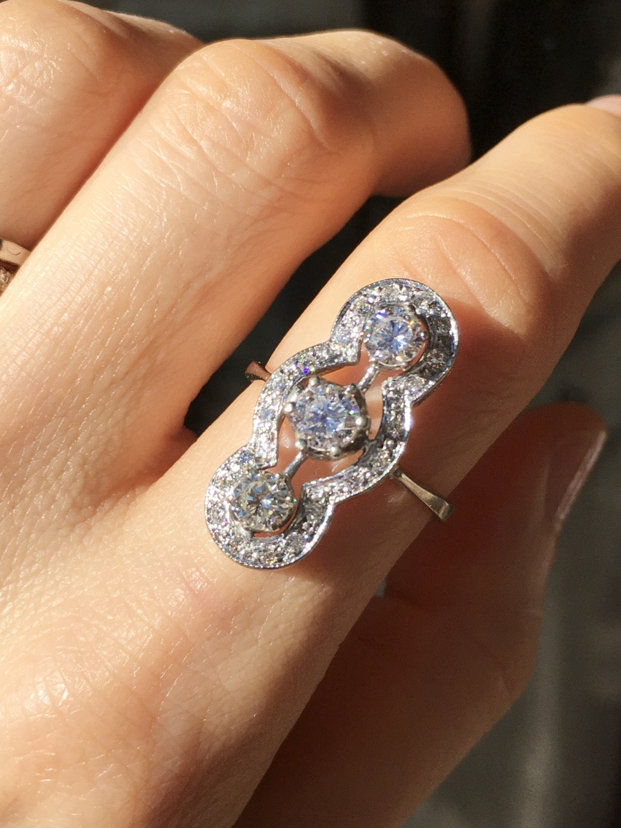 Bague vintage en or blanc 18K et diamants -photo-5