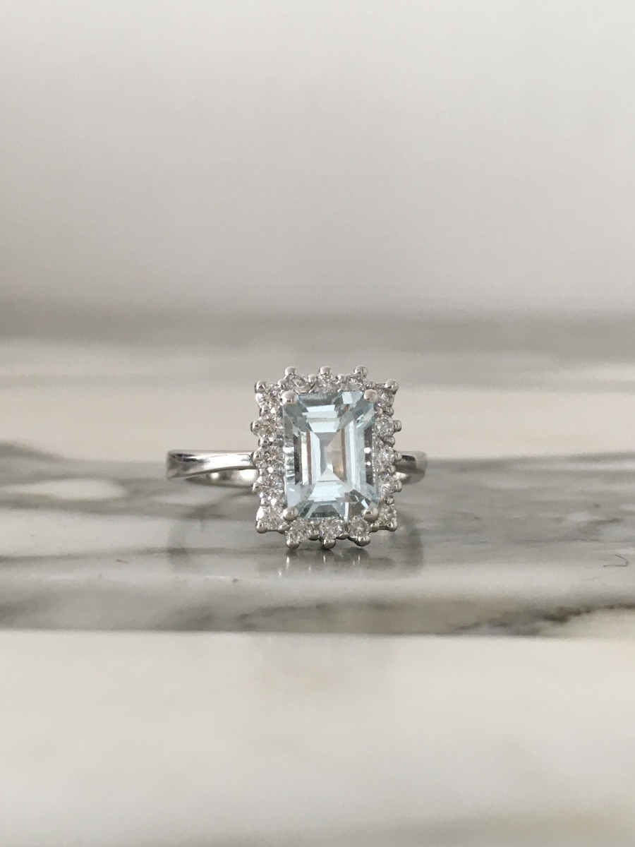 Bague en or blanc 18K sertie d’une aigue-marine et diamants -photo-2