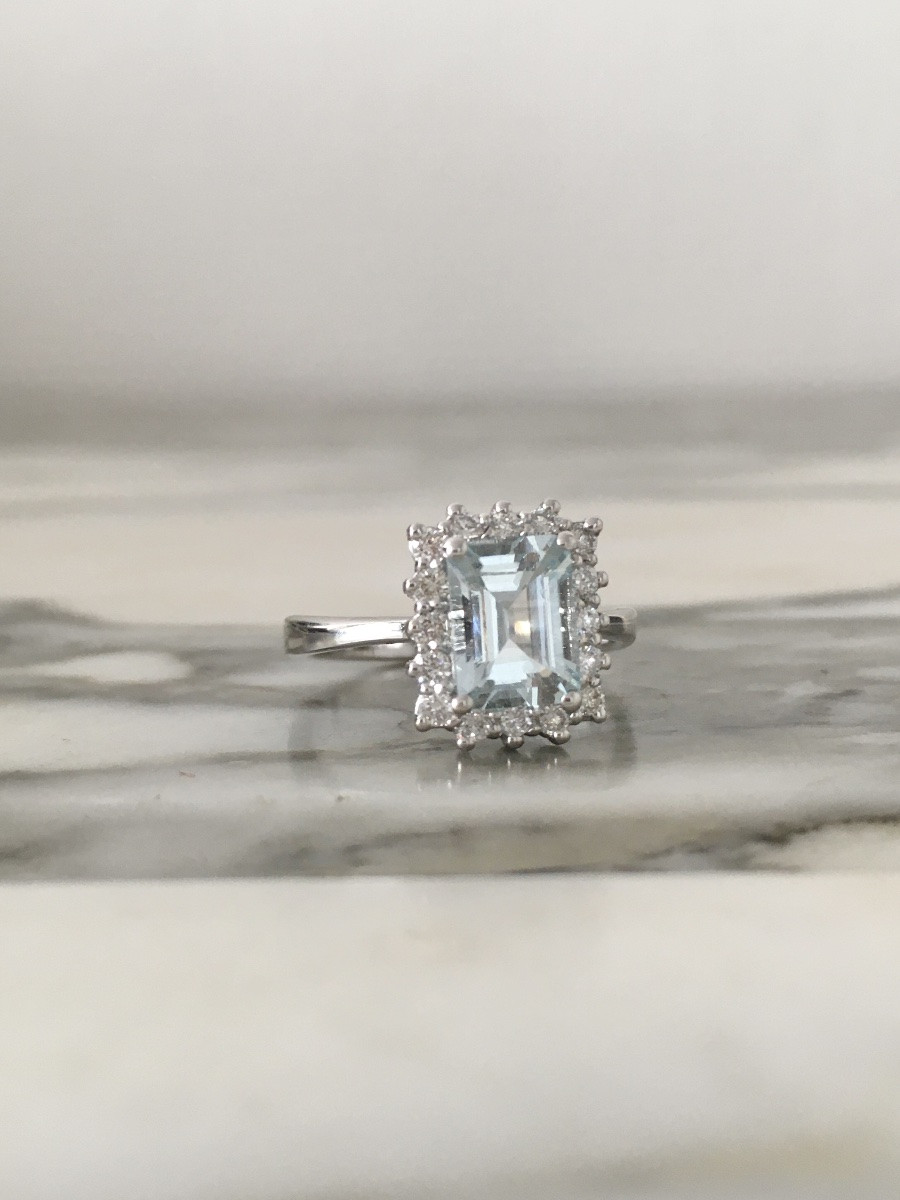 Bague en or blanc 18K sertie d’une aigue-marine et diamants -photo-3