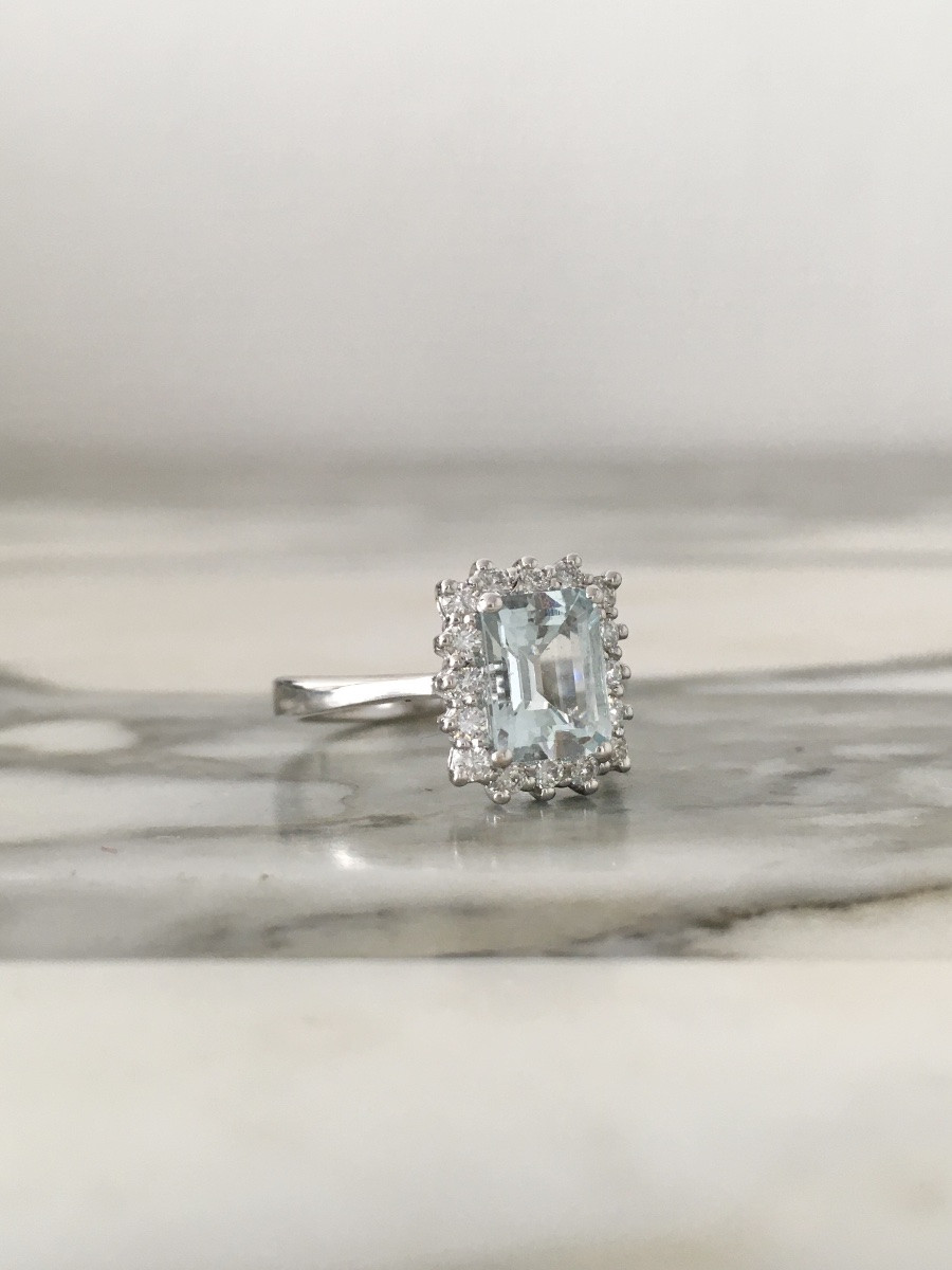 Bague en or blanc 18K sertie d’une aigue-marine et diamants -photo-4