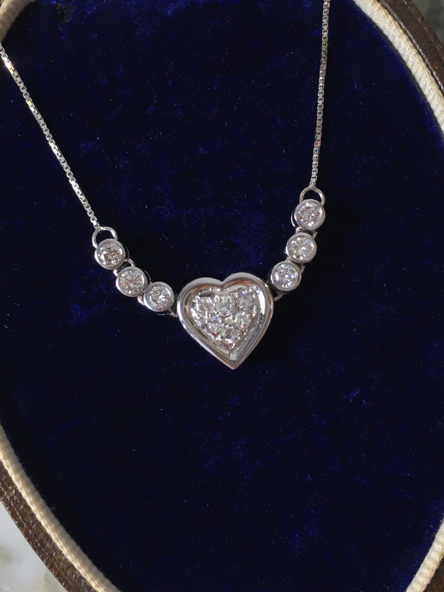 Collier coeur en or blanc 18K et diamants -photo-2