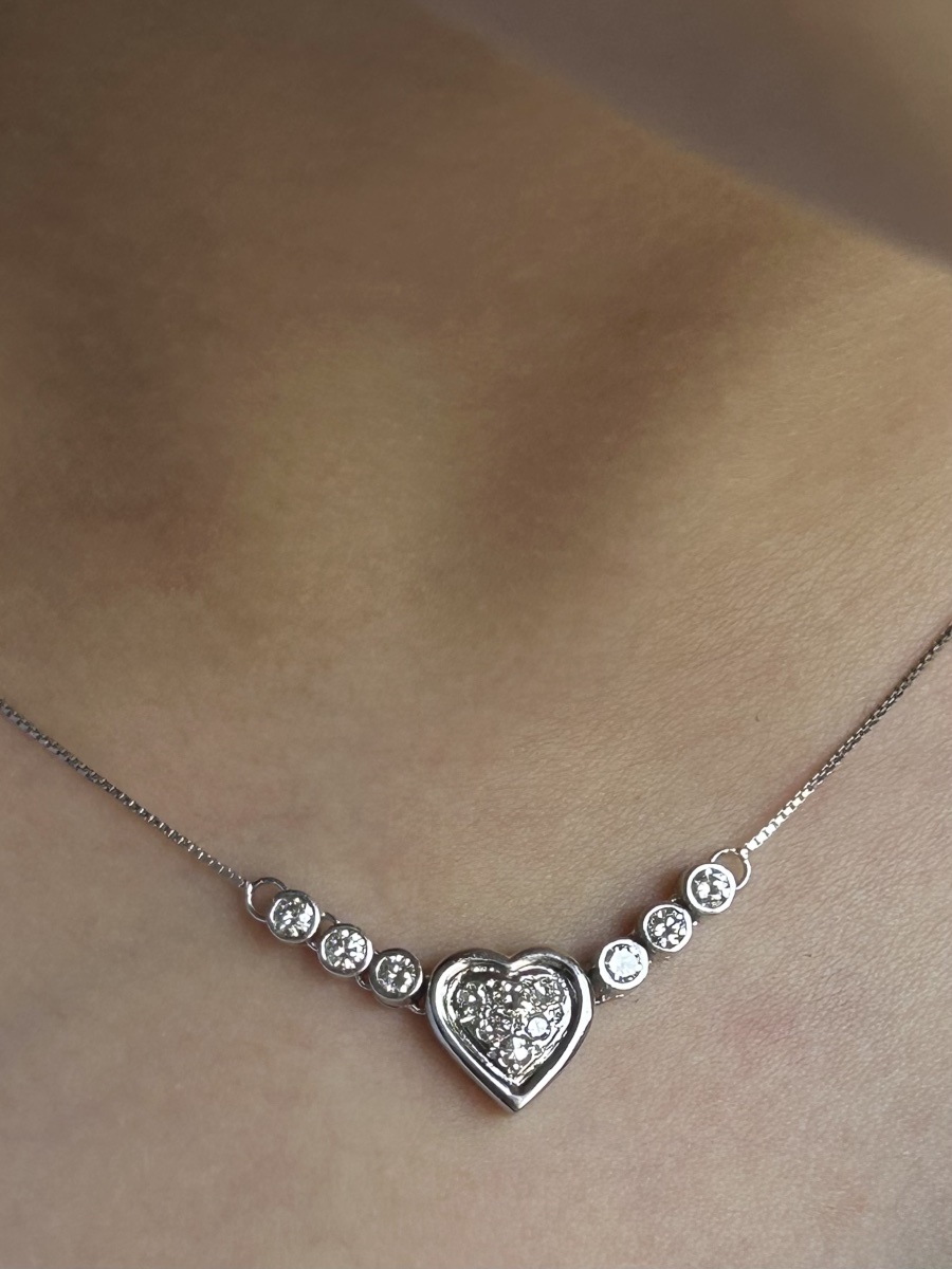 Collier coeur en or blanc 18K et diamants -photo-7