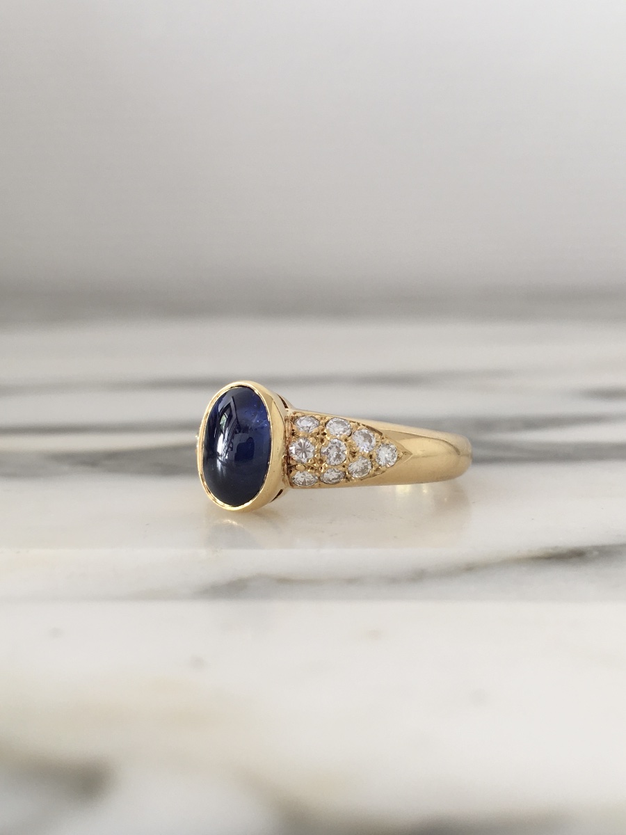 Bague en or jaune 18K saphir et diamants -photo-2