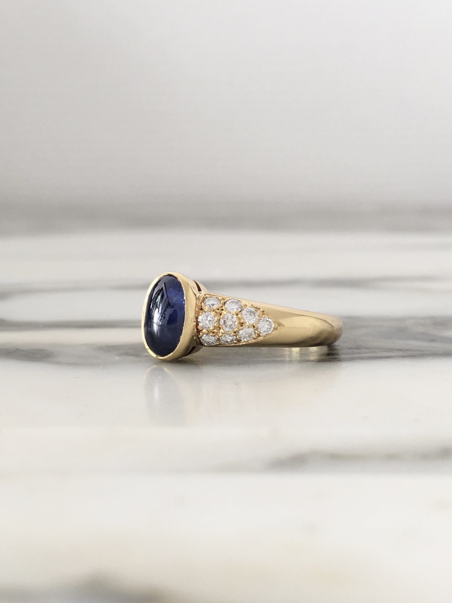 Bague en or jaune 18K saphir et diamants -photo-3