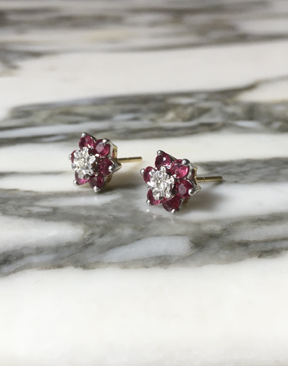 18k White And Yellow Gold Stud Earrings With Rubies And Diamonds -photo-2