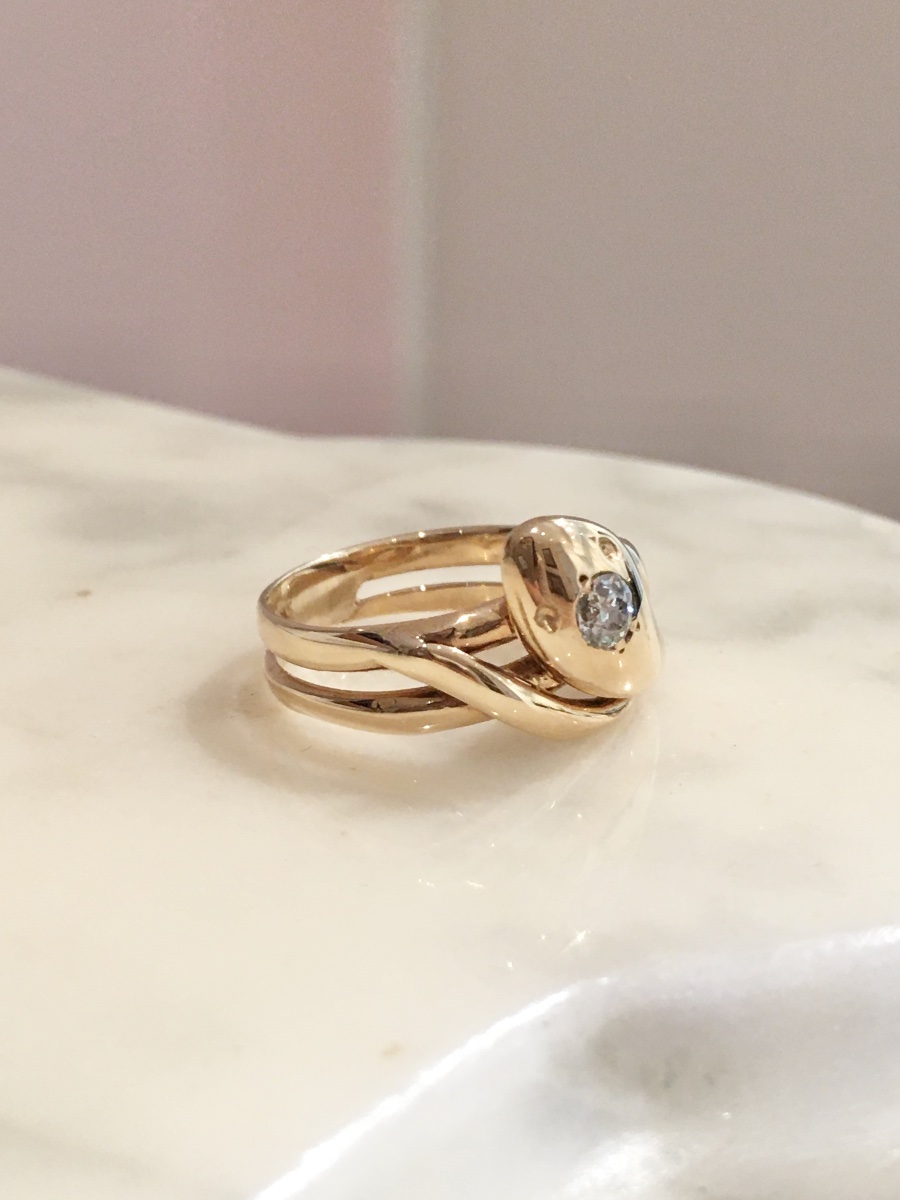 Bague ancienne serpent en or jaune 18K et diamant -photo-3