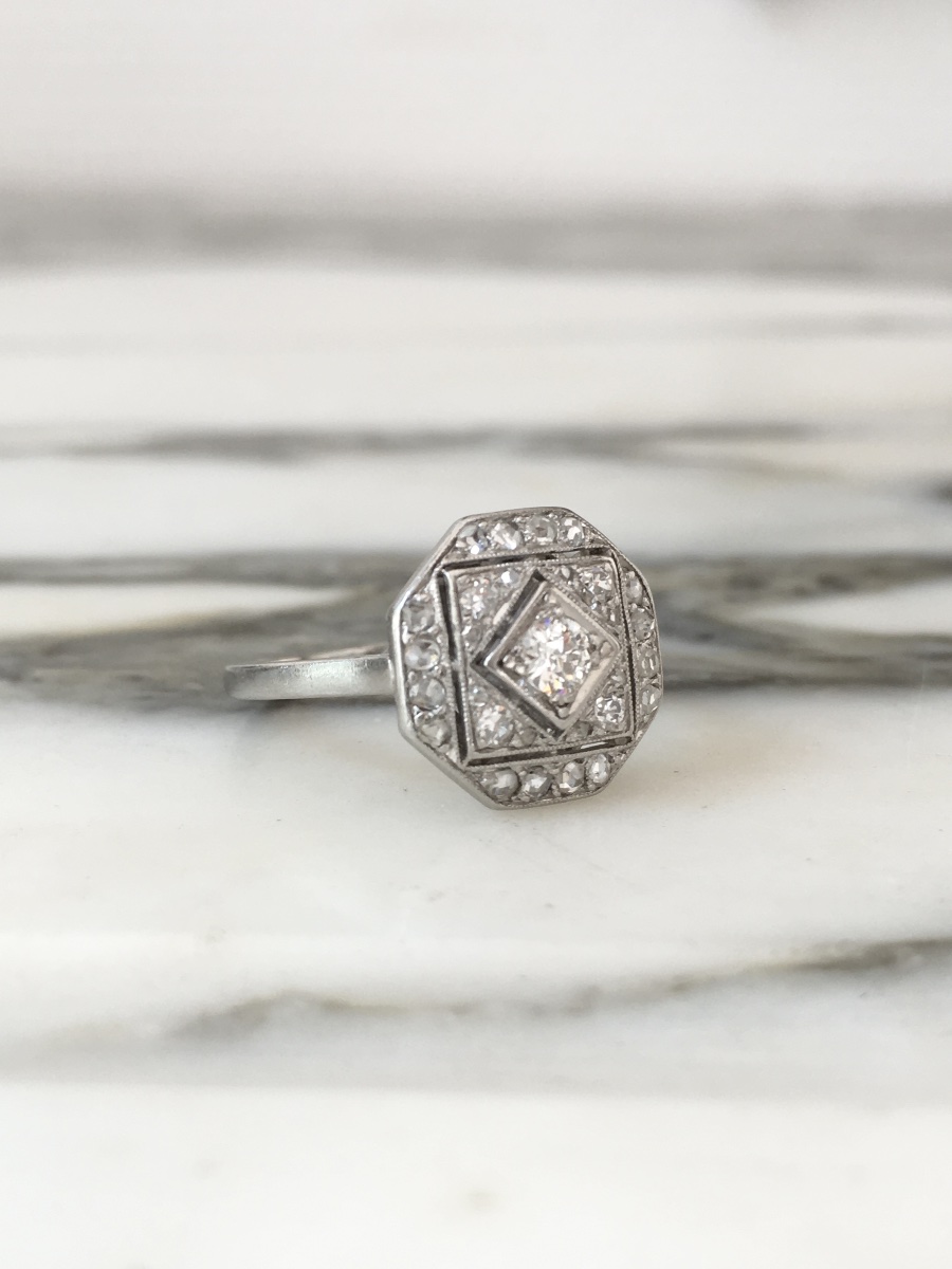 Art Deco Ring In Platinum And Diamonds -photo-4