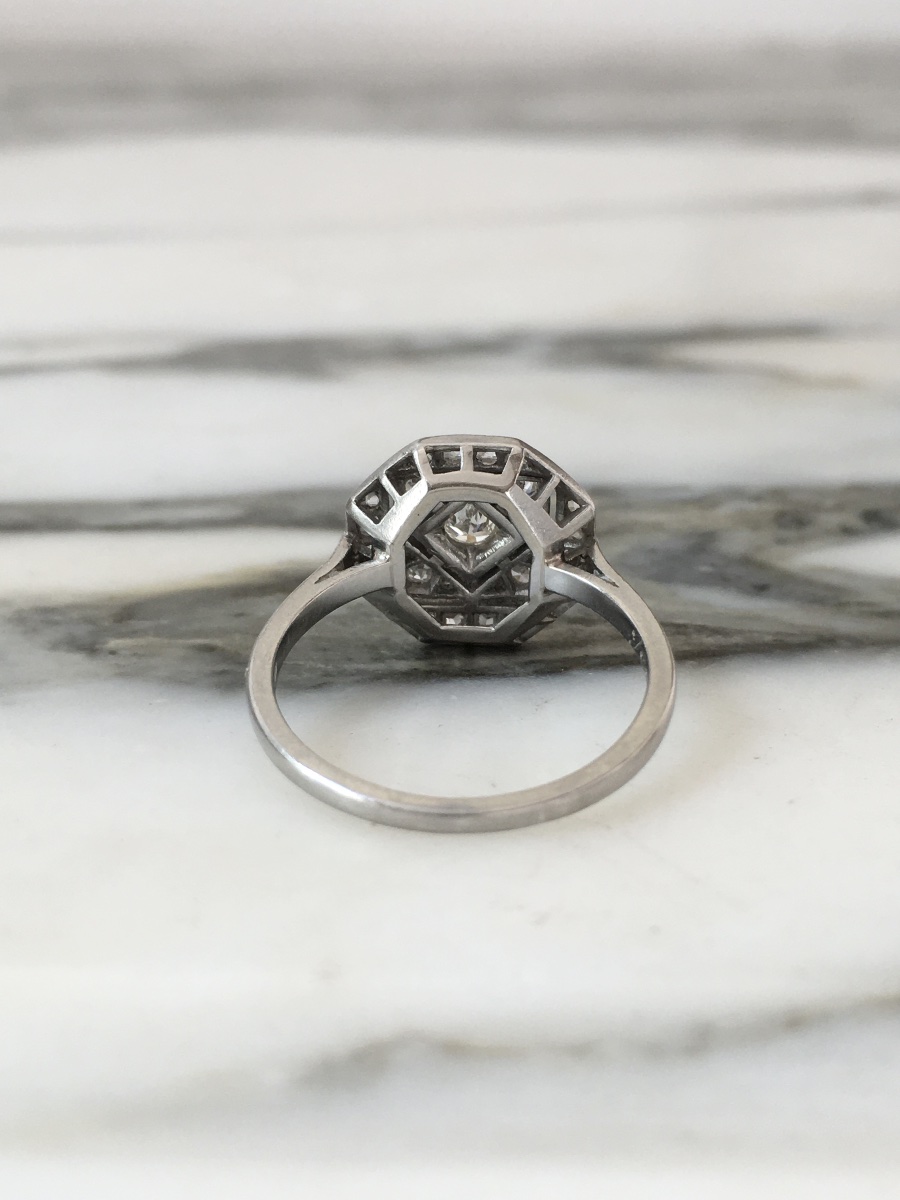Art Deco Ring In Platinum And Diamonds -photo-2