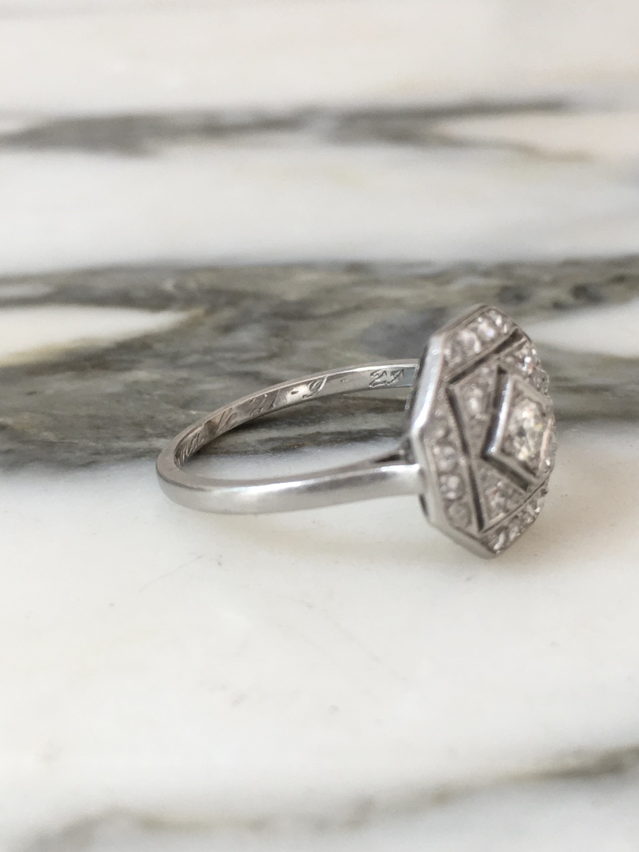 Art Deco Ring In Platinum And Diamonds -photo-5