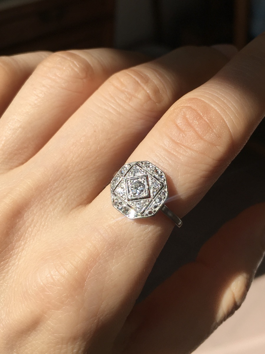 Art Deco Ring In Platinum And Diamonds -photo-8
