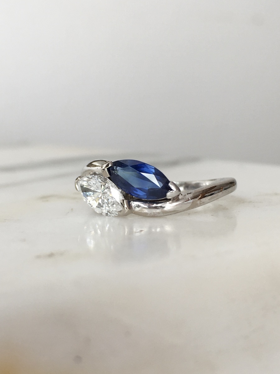 "toi & Moi" Ring In 18k White Gold With Sapphire And Diamond-photo-4