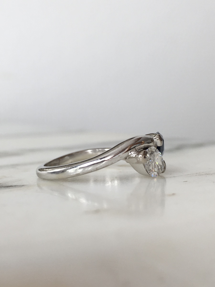 "toi & Moi" Ring In 18k White Gold With Sapphire And Diamond-photo-3