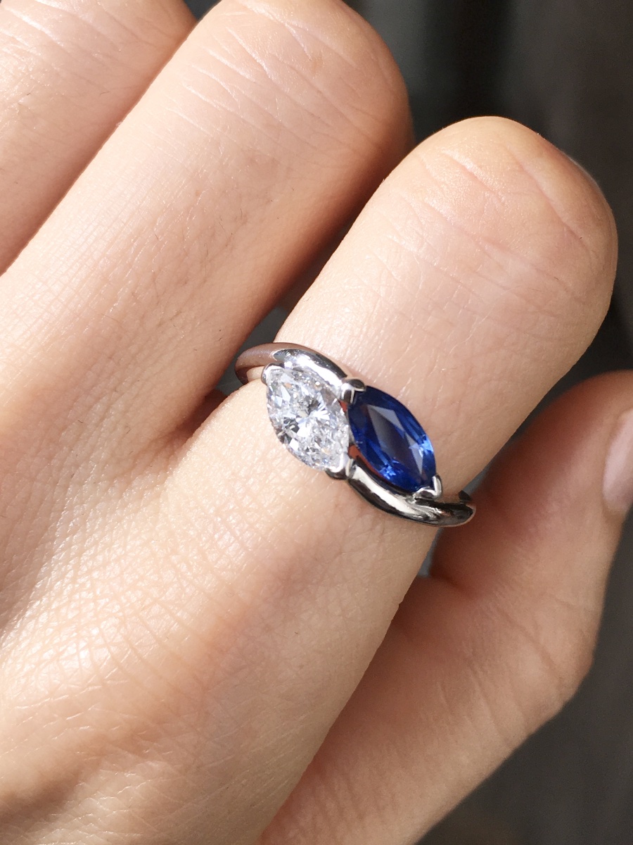 "toi & Moi" Ring In 18k White Gold With Sapphire And Diamond-photo-7