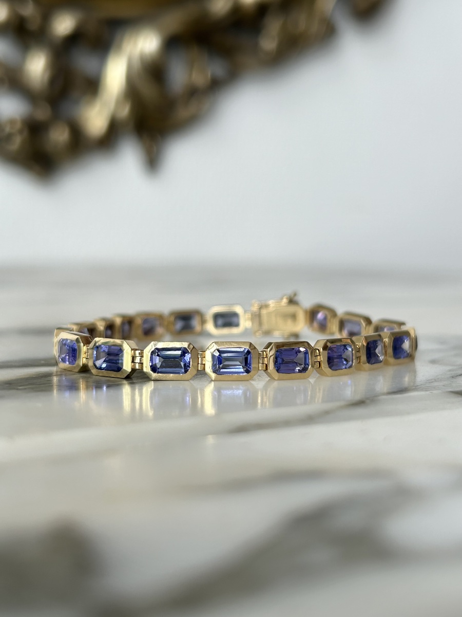 Bracelet en or jaune 18K et tanzanites -photo-2