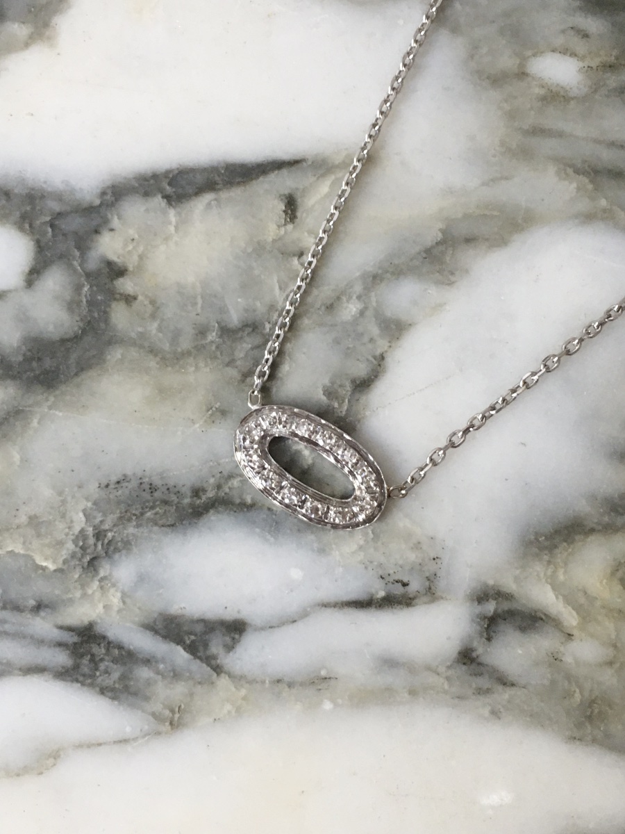 Collier en or blanc 18K et diamants -photo-4