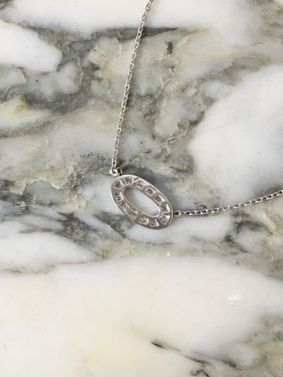 Collier en or blanc 18K et diamants -photo-2