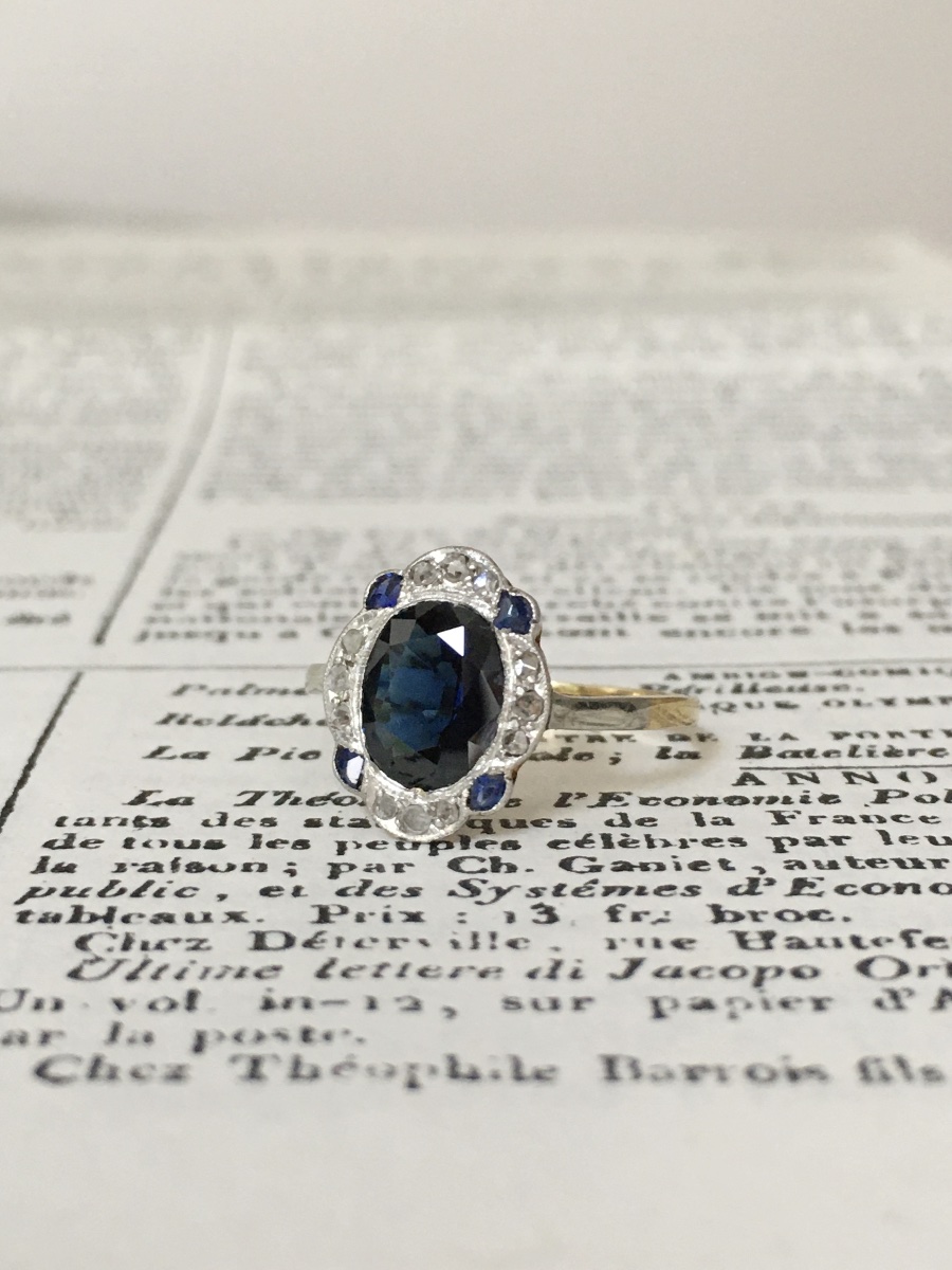 Bague Art-Déco en or jaune 18K et platine saphir et diamants -photo-3