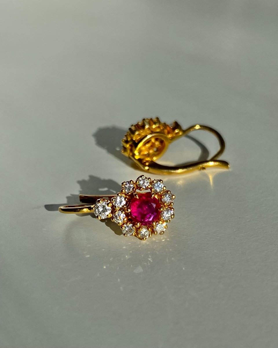 Pair Of Dormeuses Earrings In Yellow Gold (18k)-photo-2