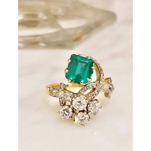 Belle Époque Ring In Platinum And 18k Yellow Gold Set With An Emerald
