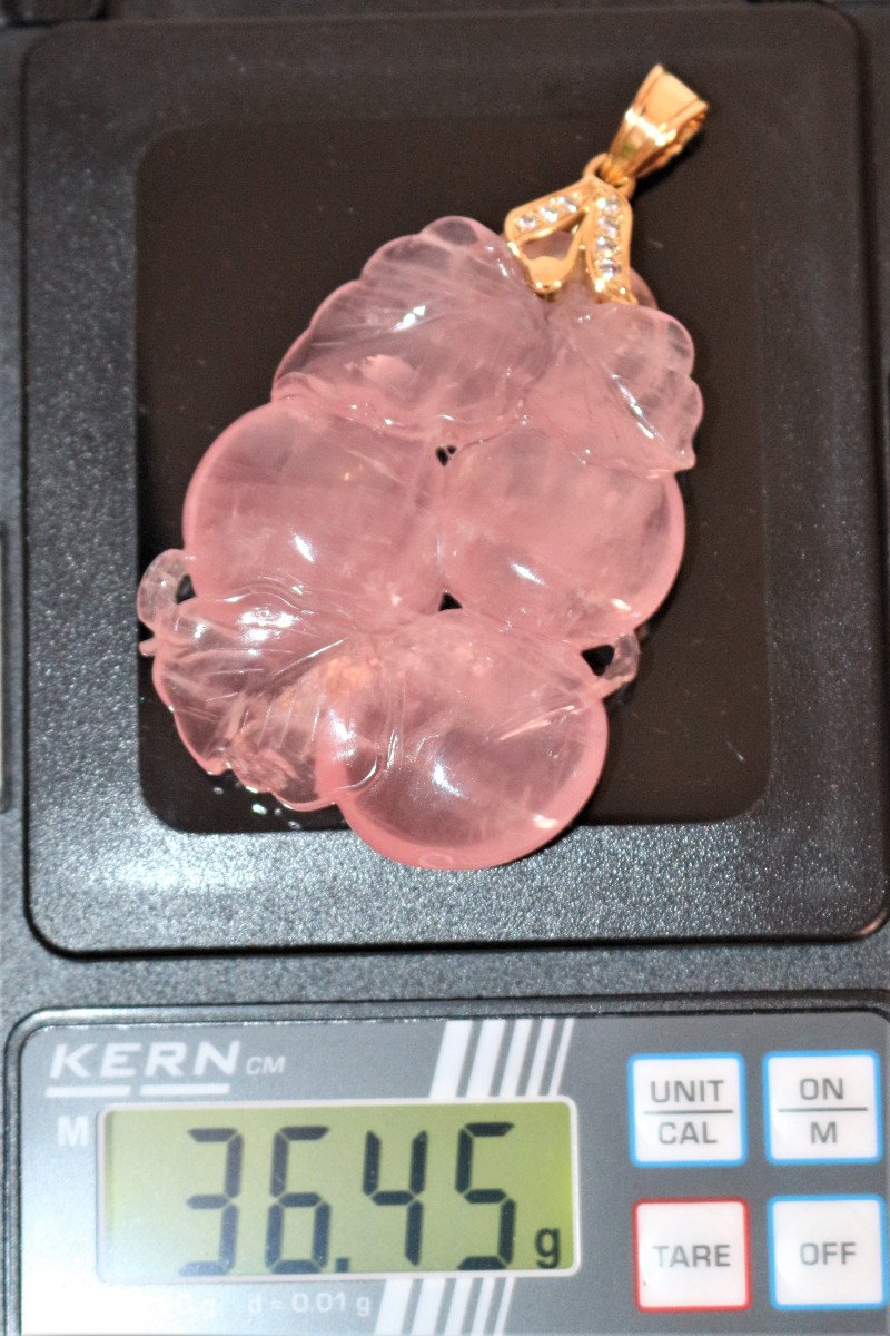 Rose Quartz Carved Bail Pendant In Gold-photo-3