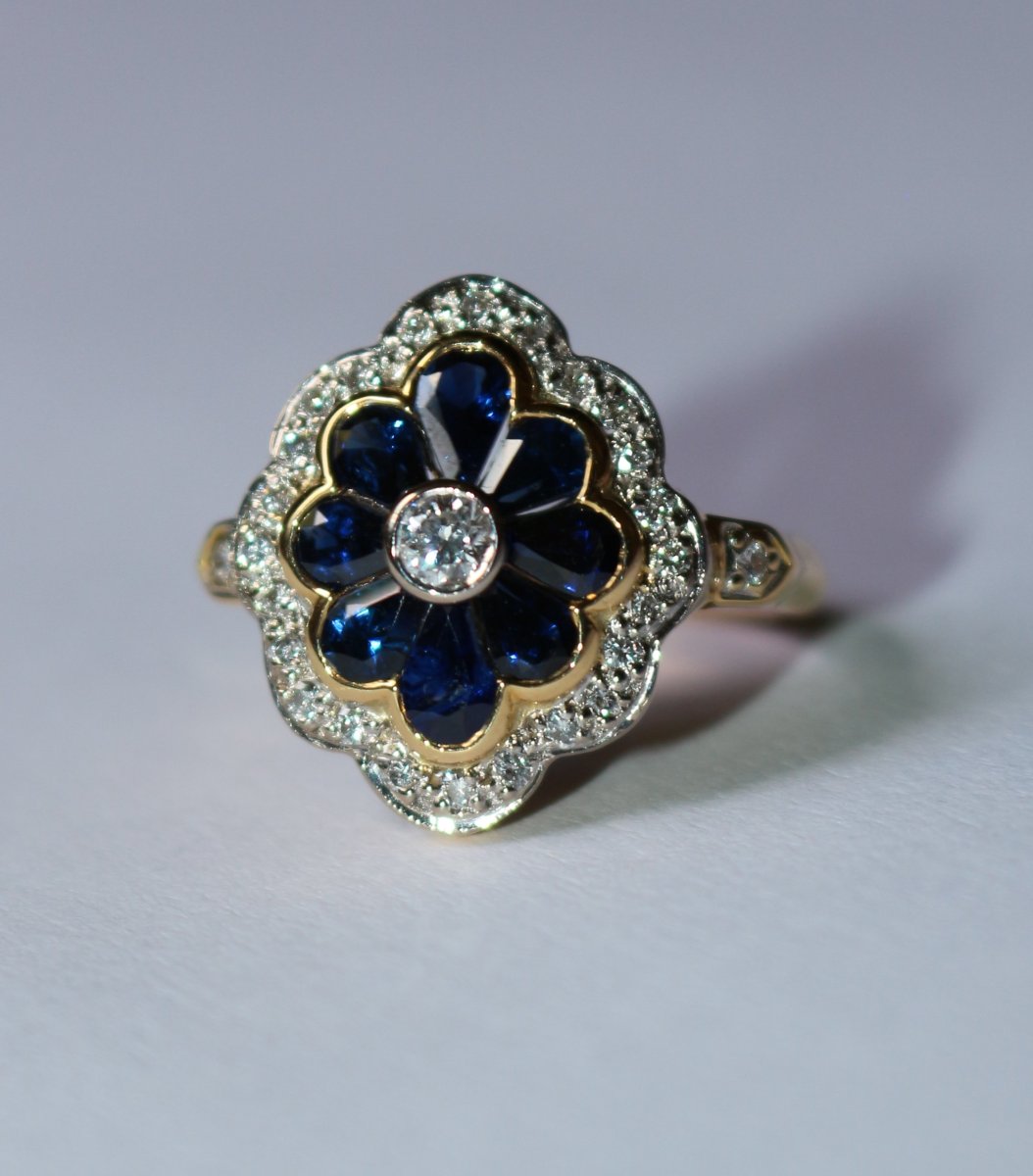 Flower Ring With Diamonds And Sapphires-photo-4